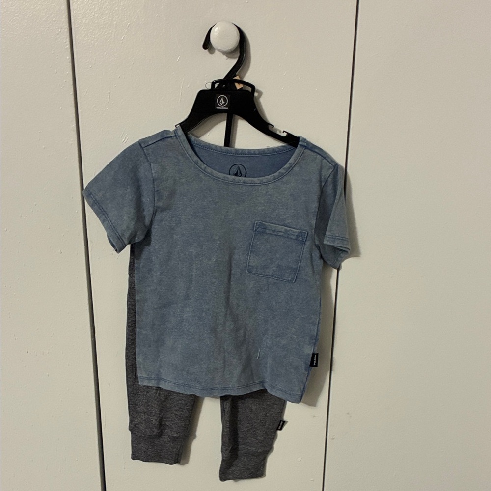 Volcom 2T set